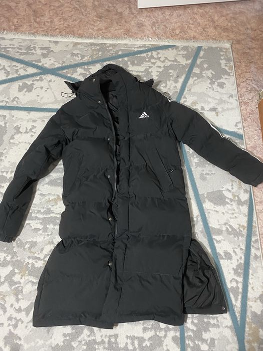 продам куртку зимняя Adidas