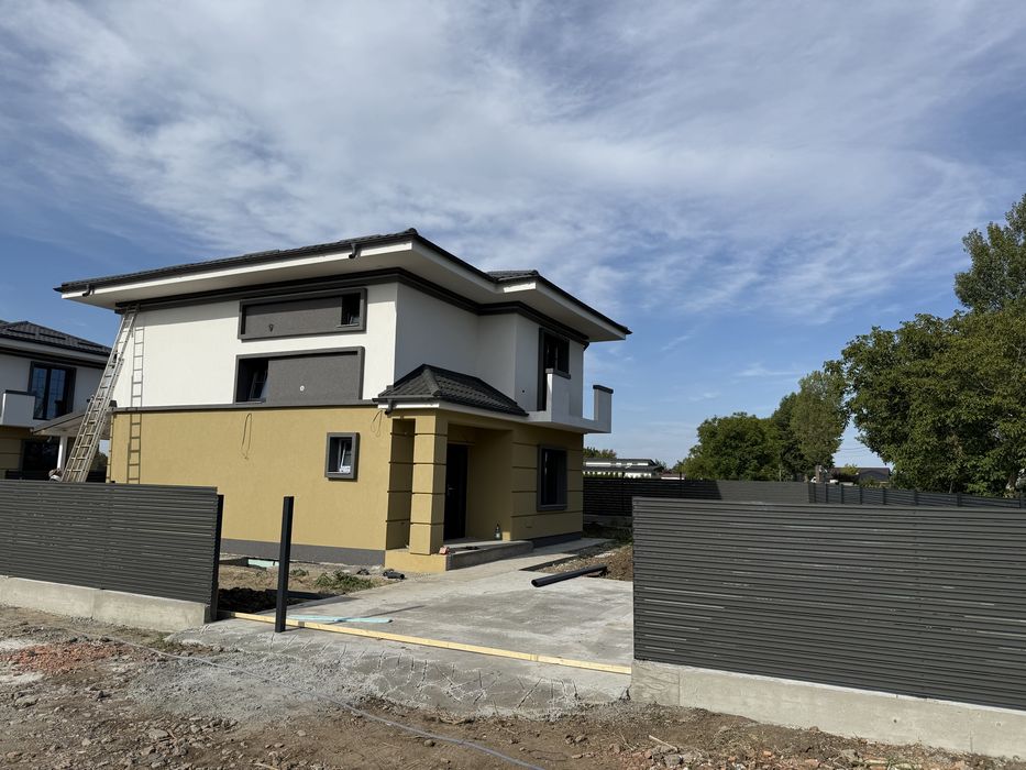 Casa Notariat Miroslava