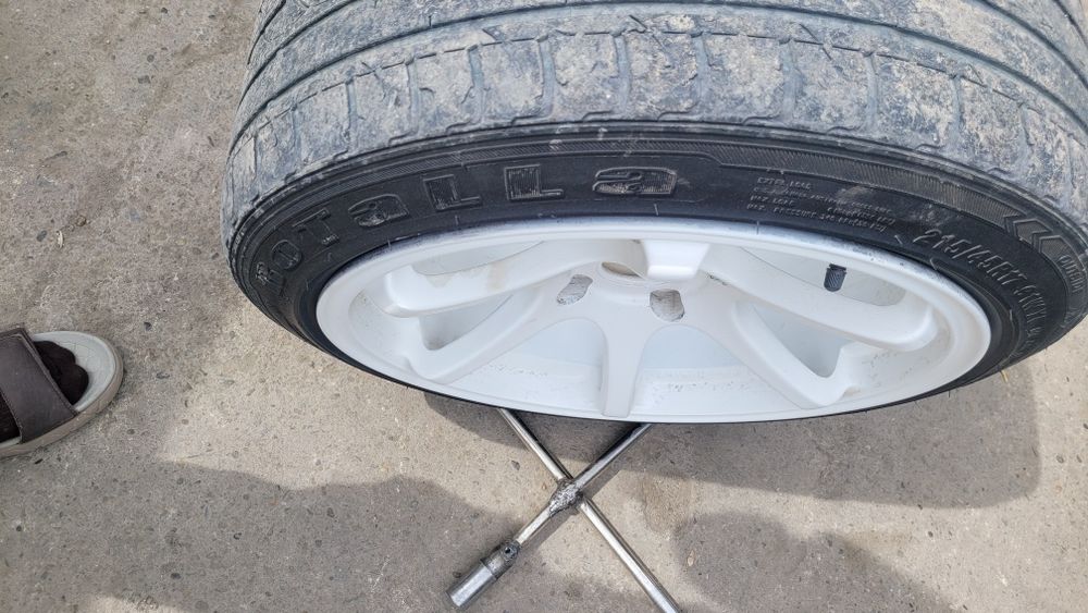 Продаются спортивные японские диски R17