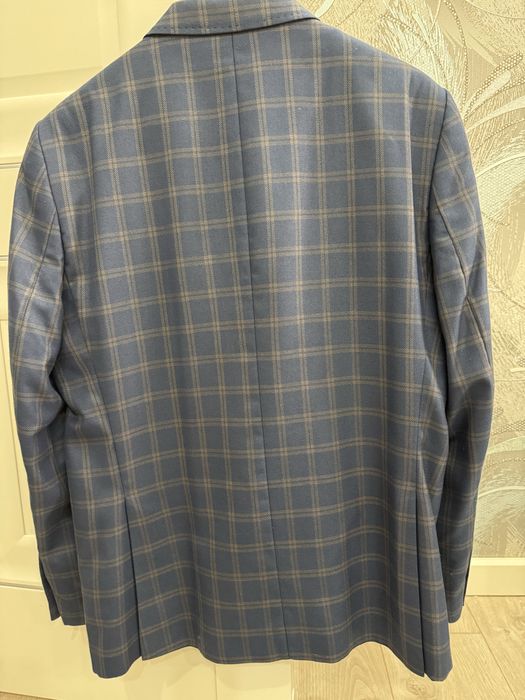 Пиджак мужской костюм