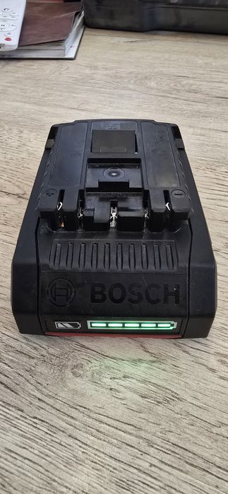 Bosch акумятор ProCORE 18V 4 ah