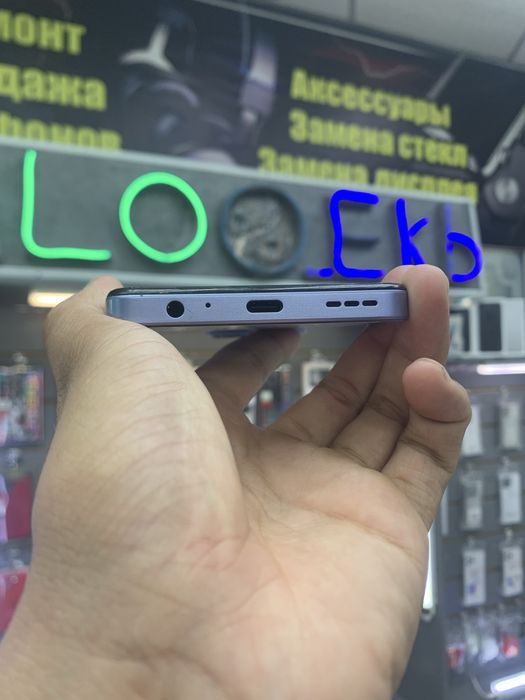 Nubia v60 16/256gb