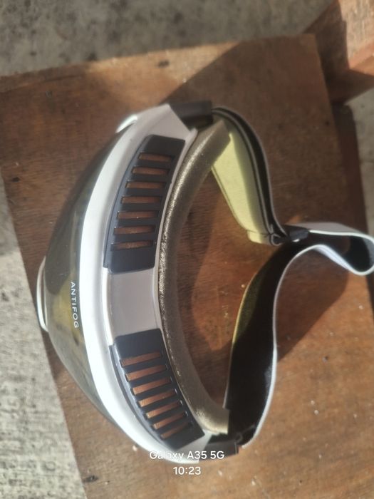 Ochelari ski antiinghet