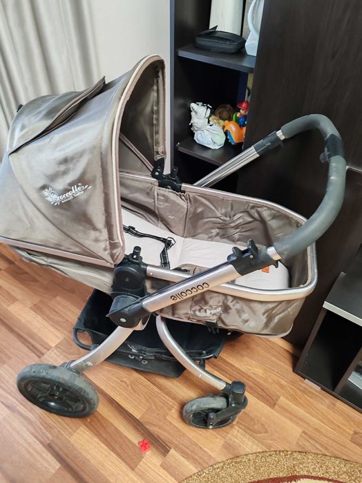 Vând cărucior cocolle 3in 1