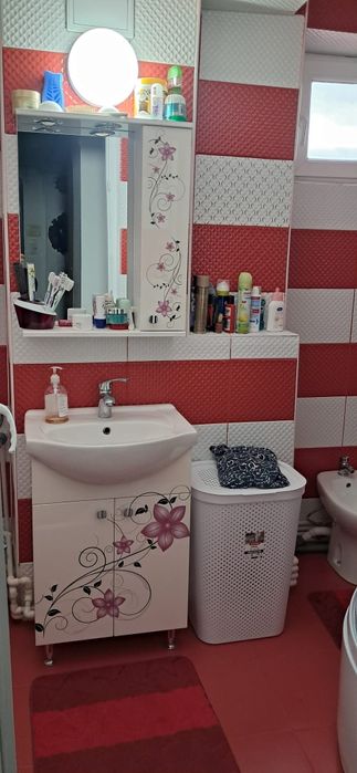 Vand ap.2 camere decomandat Visoi