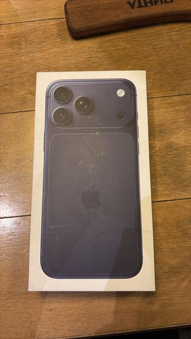 Продам Айфон 17 про макс