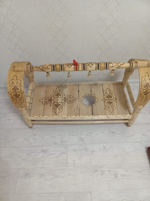 Продам 2 Бесік и кроватка