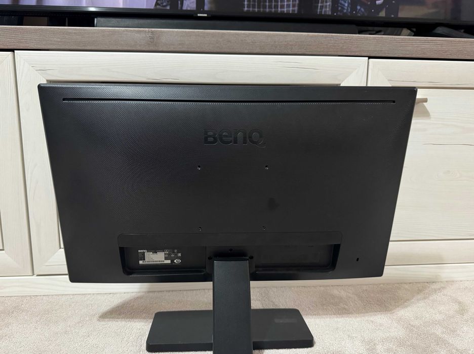 Монитор BenQ GW2470 в отлично състояние