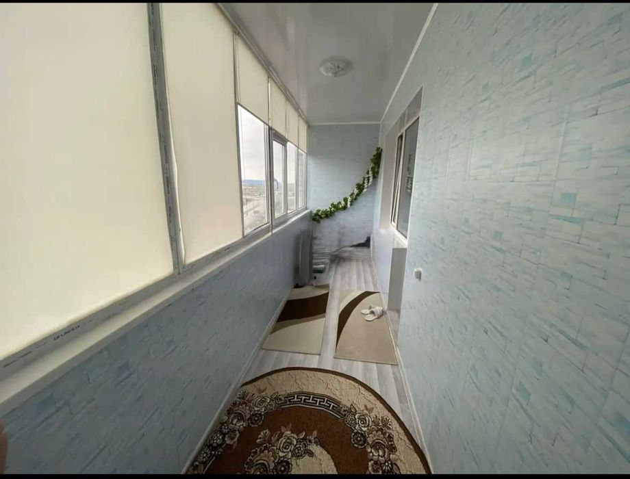 продается 2 ком квартира район Кунаева