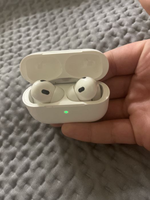 AirPods Pro сатылады