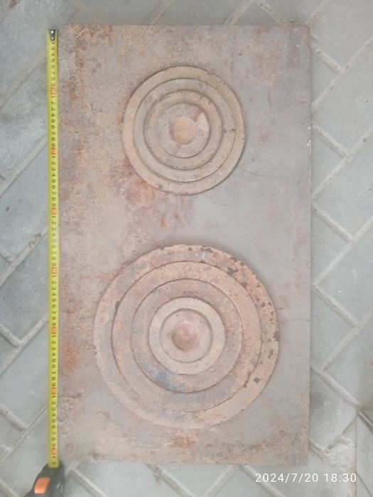 Чугунная плита с кольцами для печи