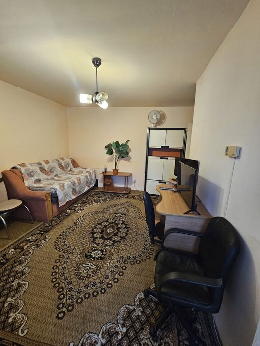 Apartament cu o cameră de închiriat