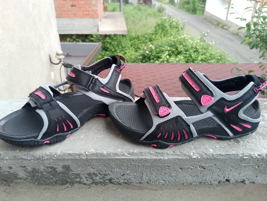 Сандали Nike Santiam 4, номер 36,5