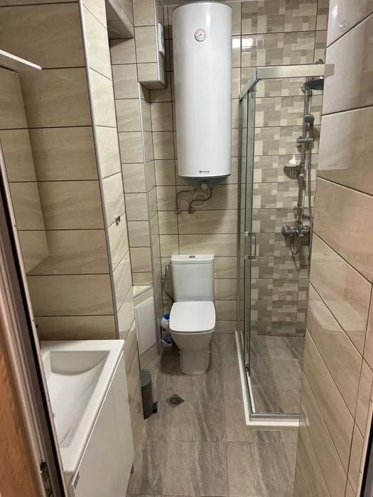Дава се под наем Двустаен апартамент в Варна, Левски - 65 кв.м за 523.26 € - Снимка #4
