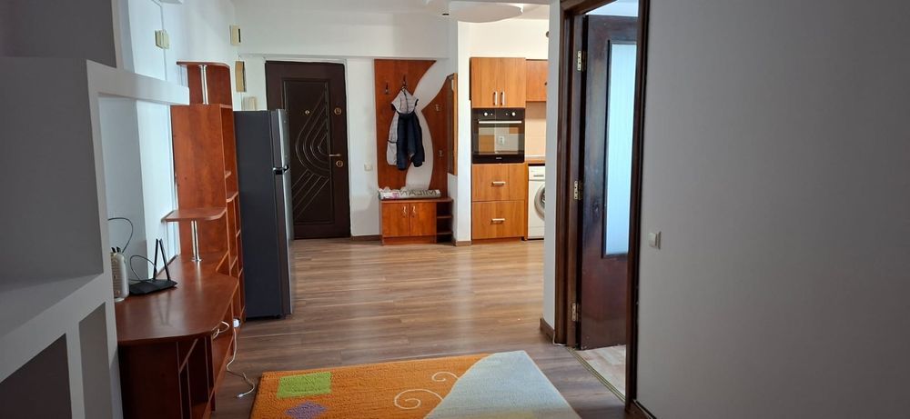Apartament zona Metro