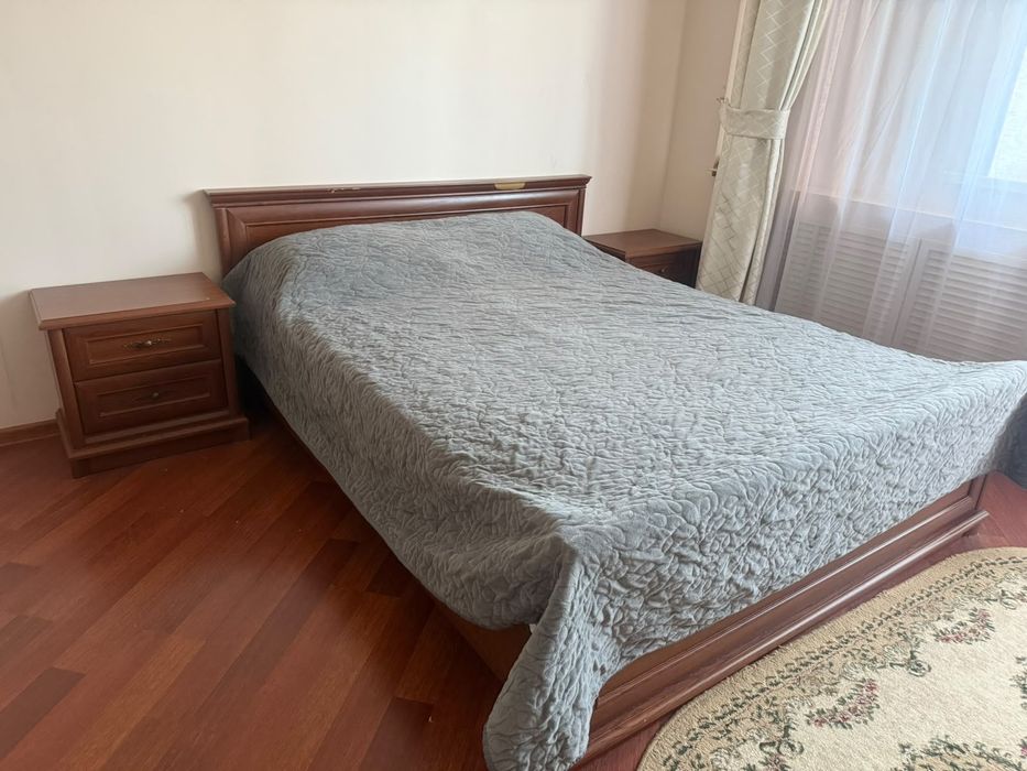 Кровать двуспальная
