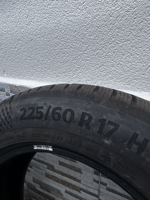 Зимни гуми 225/60/17 Continental дот24