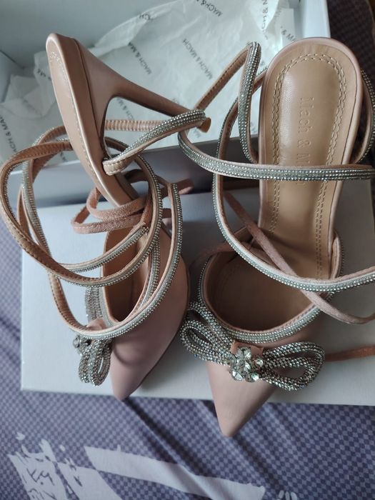 Продам или обменяю туфли max max