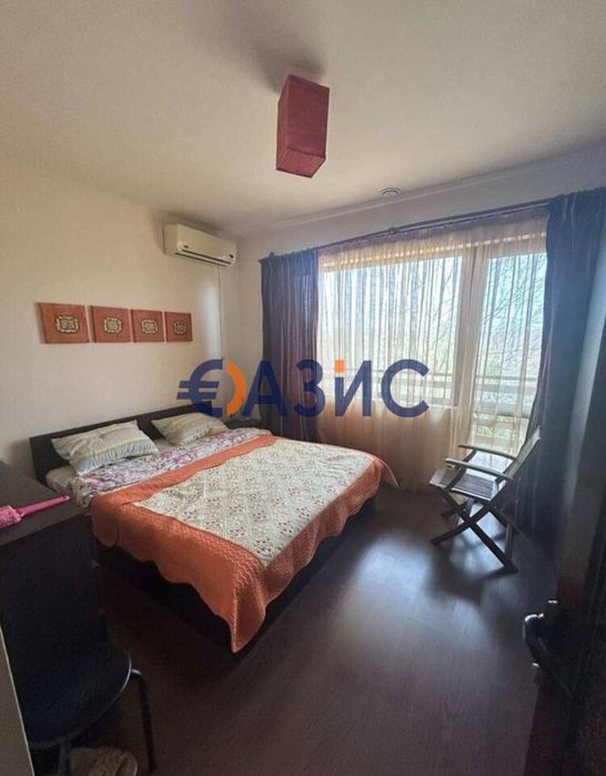 Къща с басейн с. Близнаци на 20 км. от Варна, цена 327 000 евро #34237036