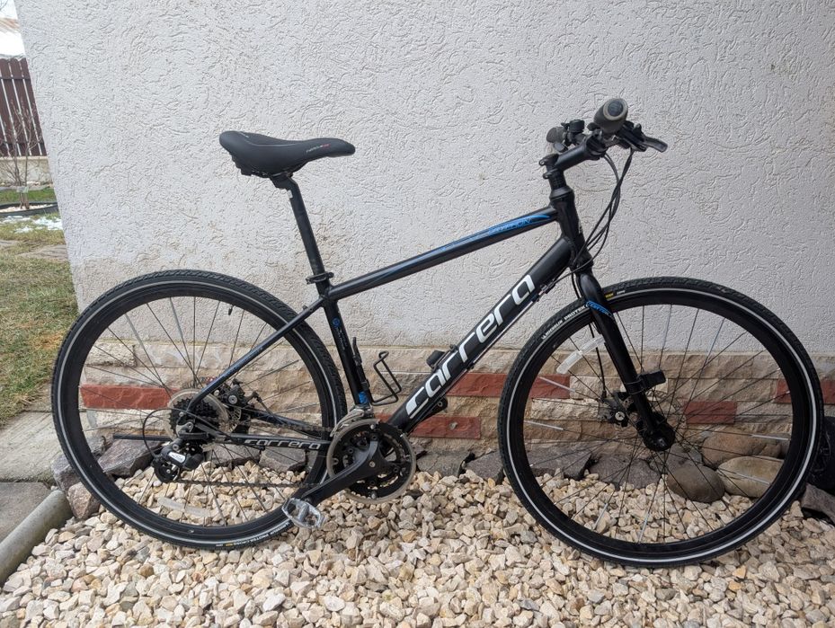 Bicicleta Trekking Carrera Gryphon