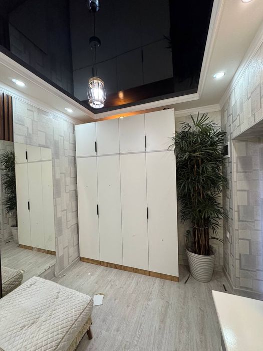 Shkaf sotiladi dastafka ustanovka bepul