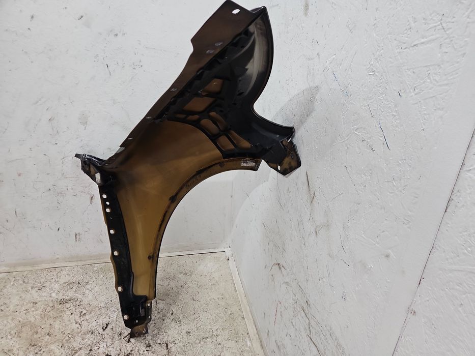 Aripa stanga fata Volkswagen Touareg (7LA, 7L6) [Fabr 2003-2010] R-lin