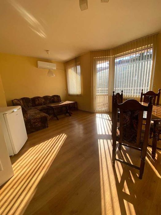 Дава се под наем Двустаен апартамент в София, Витоша - 57 кв.м за 598.23 € - Снимка #2