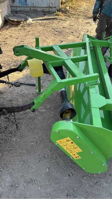 Коммунальная щетка Kerland МК-2000, кардан в комплекте 88