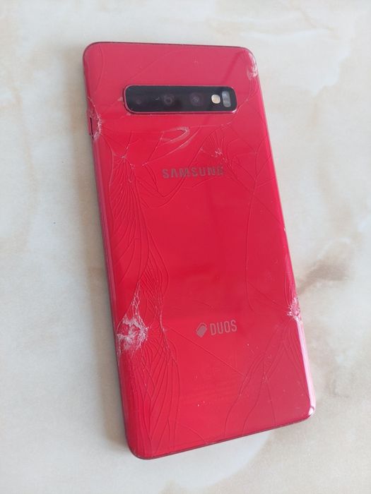 [S10] Vând două Samsung Galaxy S10 sparte, pentru piese //poze reale