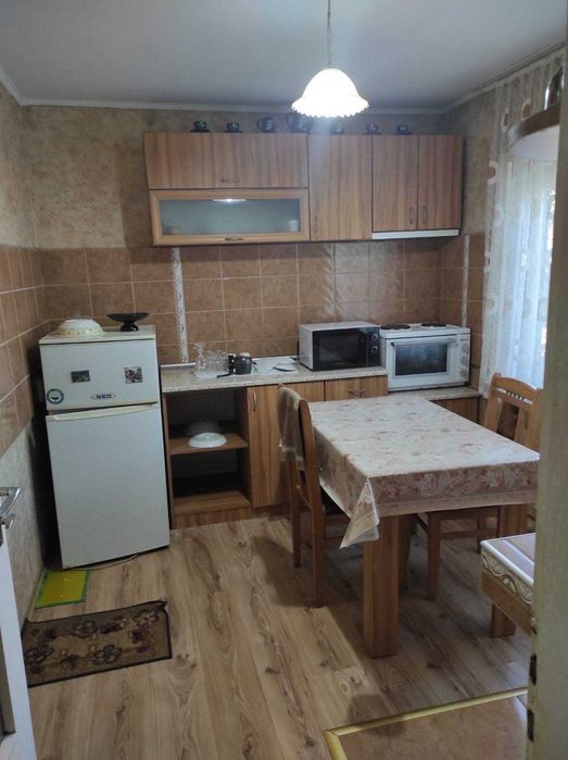 Къща с двор и два самостоятелни входа в гр. Генерал Тошево | Продава се от собственик