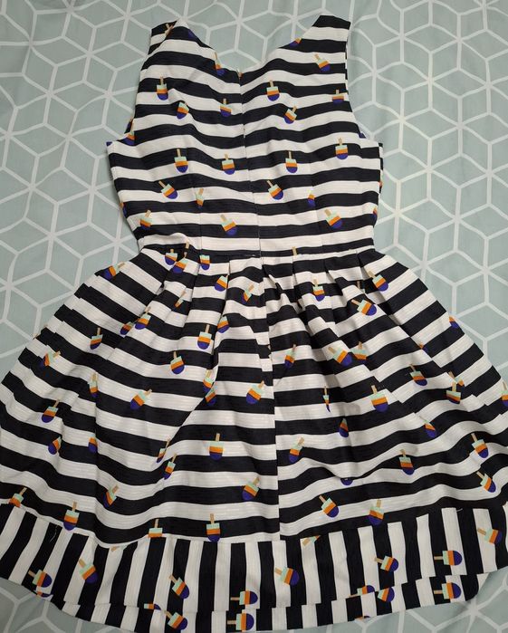 Рокля със сладоледи