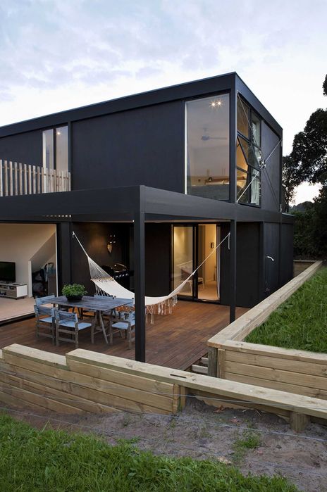 контейнердан уй!