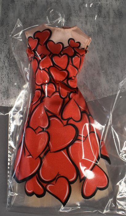 Аутфиты от коллекционных Барби