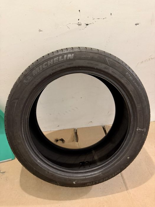 Летни гуми 245/45/18 и 275/40/18