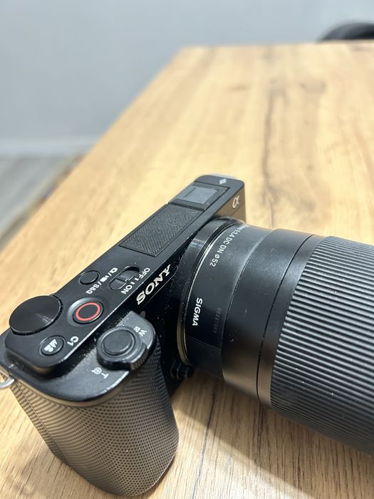 Sony ZV-E10 обьектив Sigma 30mm