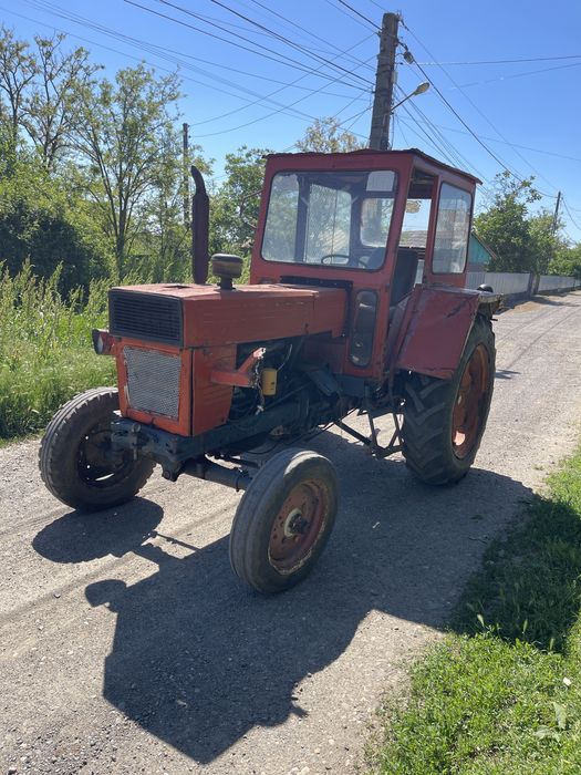 Tractor u650.