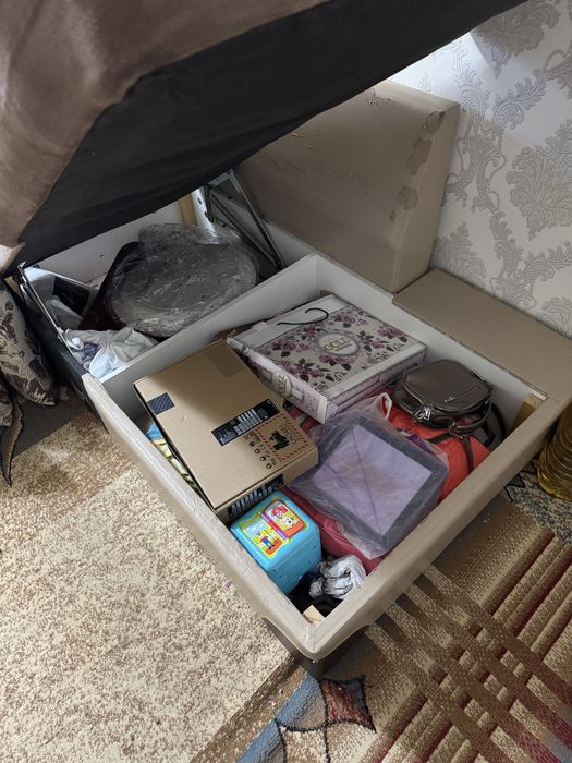 Диван раскладной сатылады срочно! Үлкен