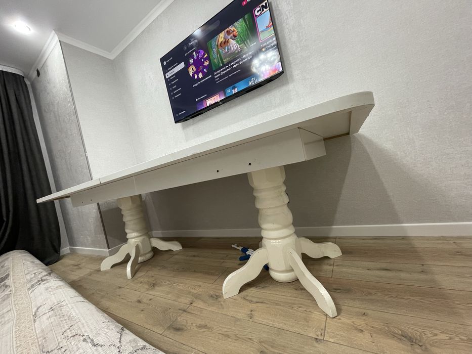 Стол для гостиной 3 метра в длину