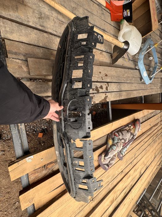 Решетка радиатора кия спортейдж