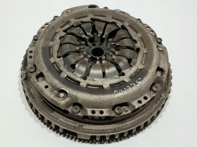 Kit ambreiaj LUK Renault Scenic 3 123005344R 1.4 TCE cutie manuala 6 t