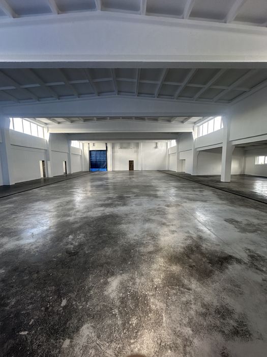 Hala 974mp de inchiriat centura vis a vis de mall Braila