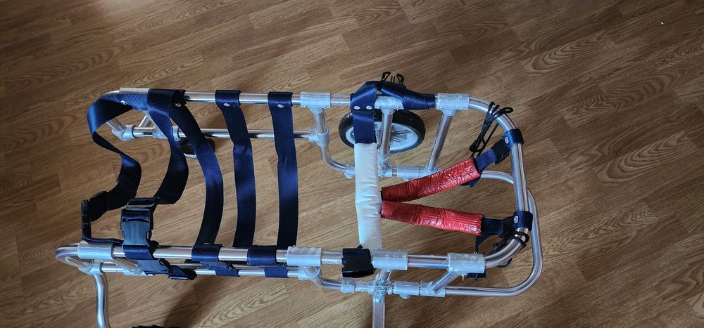 Cărucior ortopedic pentru câini de talie medie labrador, retriever...