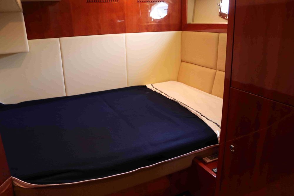 Yacht Majesty 44 – 2009 – De vânzare