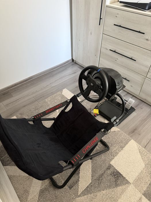 Volan Thrustmaster T300 + Playseat