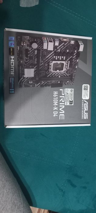 Vând placa de baza Asus prime h610m-k d4 ca și noua