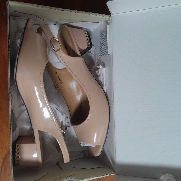 Продам туфли Taccardi