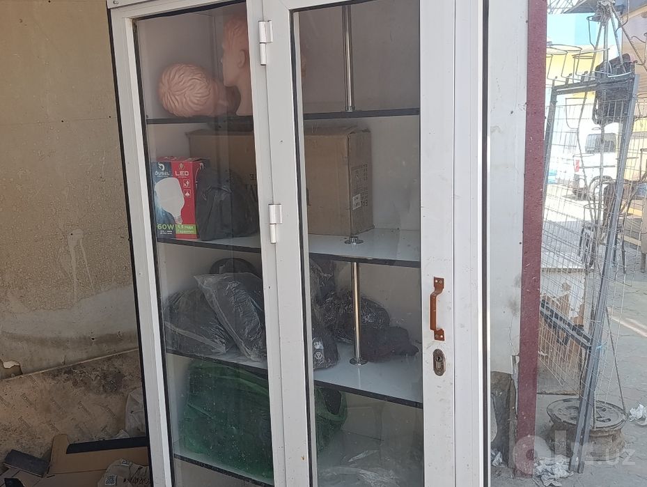 Mebl shkaf sotladi arzon narxda