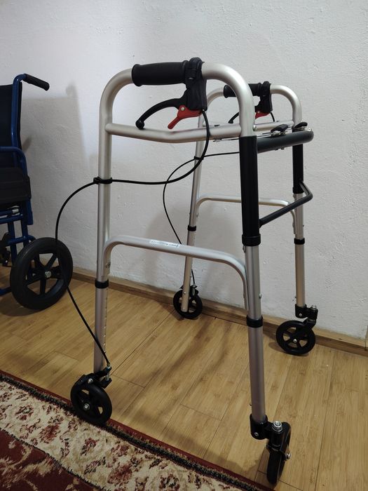 Cadru pentru mers Moretti