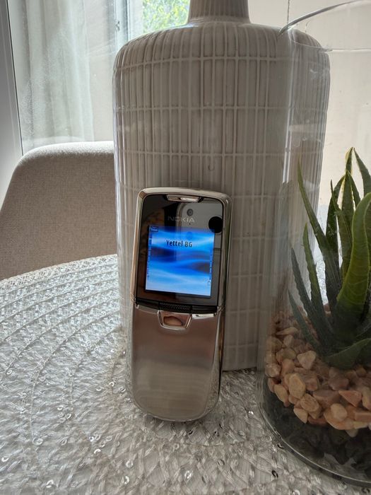 Nokia 8800 чисто нова
