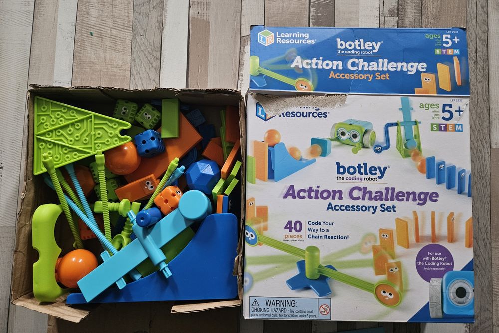 Robot Botley cu set de accesorii inclus